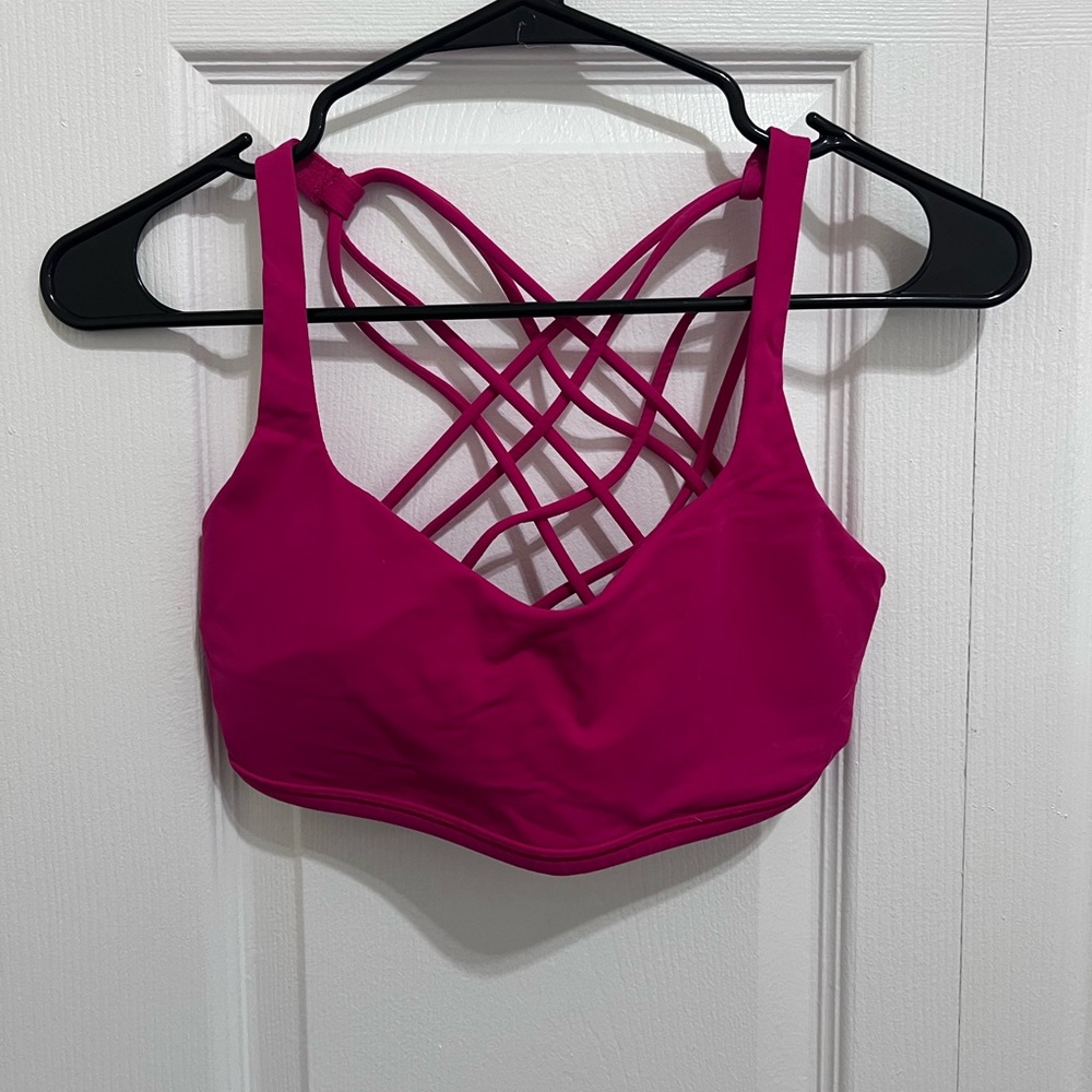 Lululemon free to be wild bra